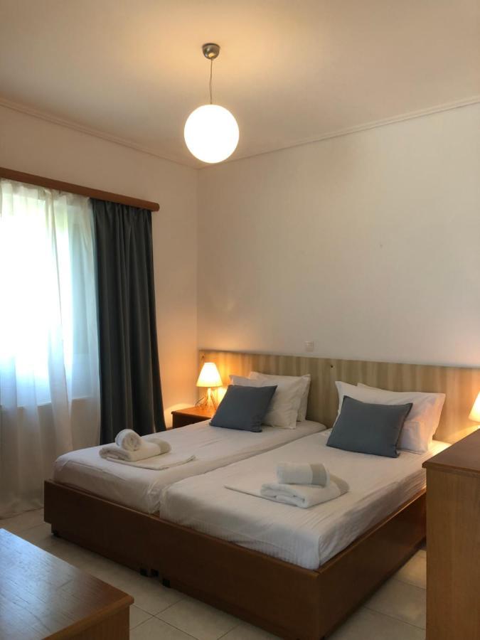 Politia Villas Kárisztosz Kültér fotó