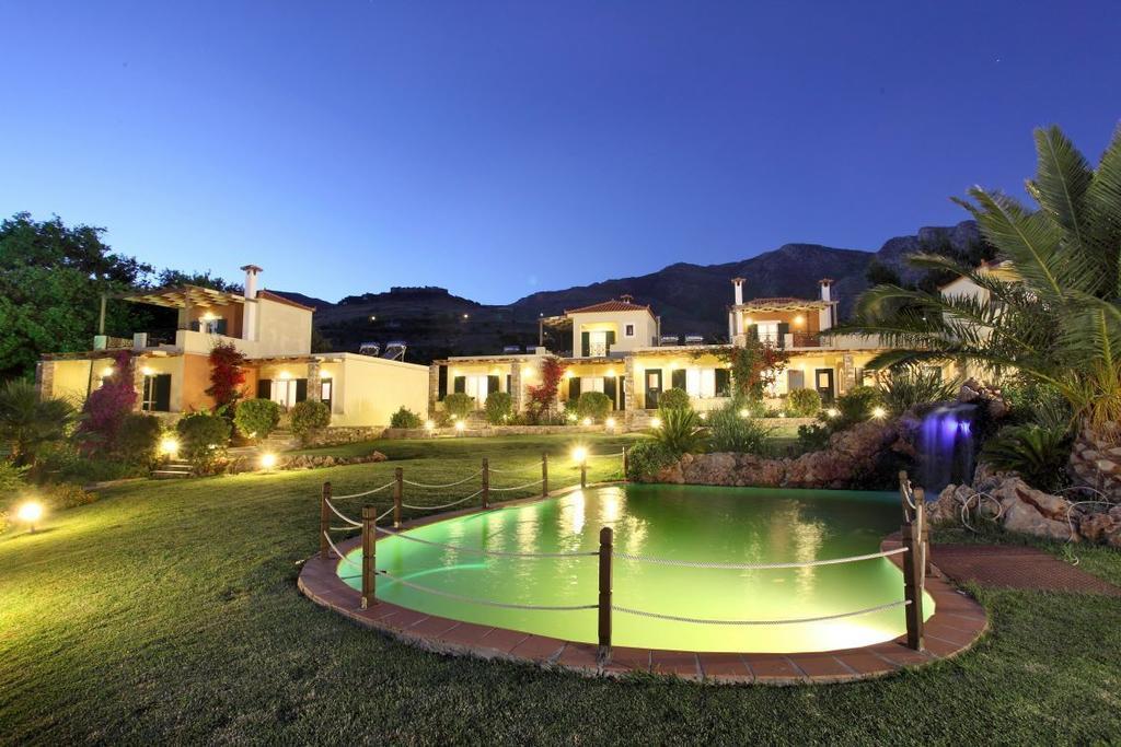 Politia Villas Kárisztosz Kültér fotó